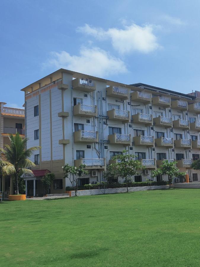 Viceroy Beach And Spa Resort Mandarmani Exterior photo